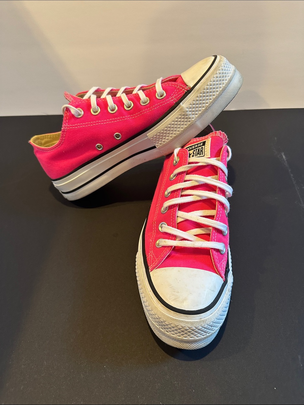 Converse Low Top Sneakers - Hot Pink